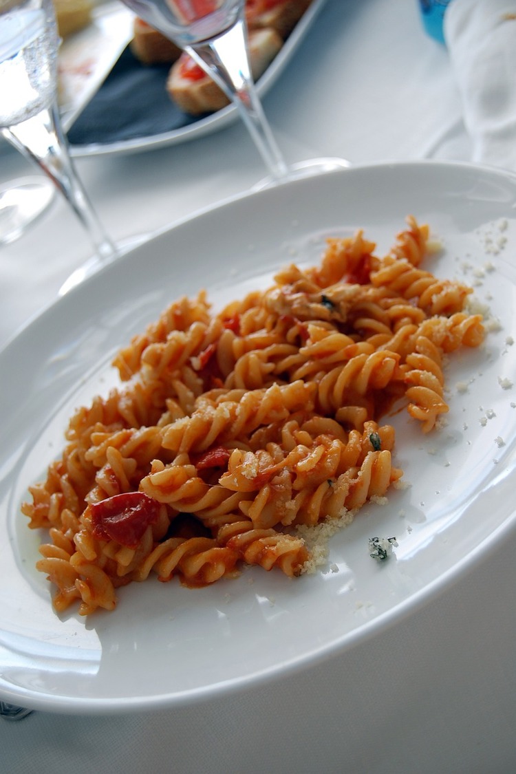 Pasta Recipe - Fusilli Pasta with Italian Tomato Sauce and Cheese
