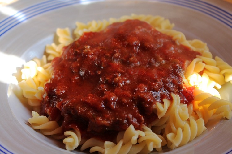 Fusilli Pasta with Minced Meat and Spicy Bolognese Sauce