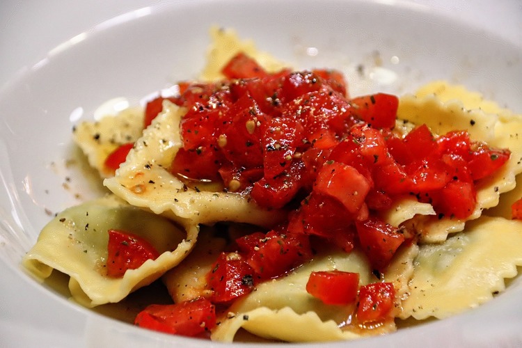 Pasta Recipe - Homemade Italian Ravioli with Tomatoes