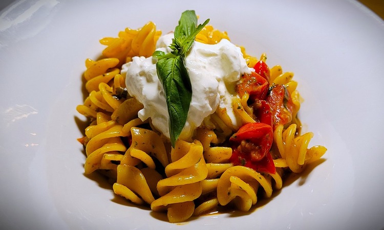 Tomato and Basil Fusilli - Pasta Recipe